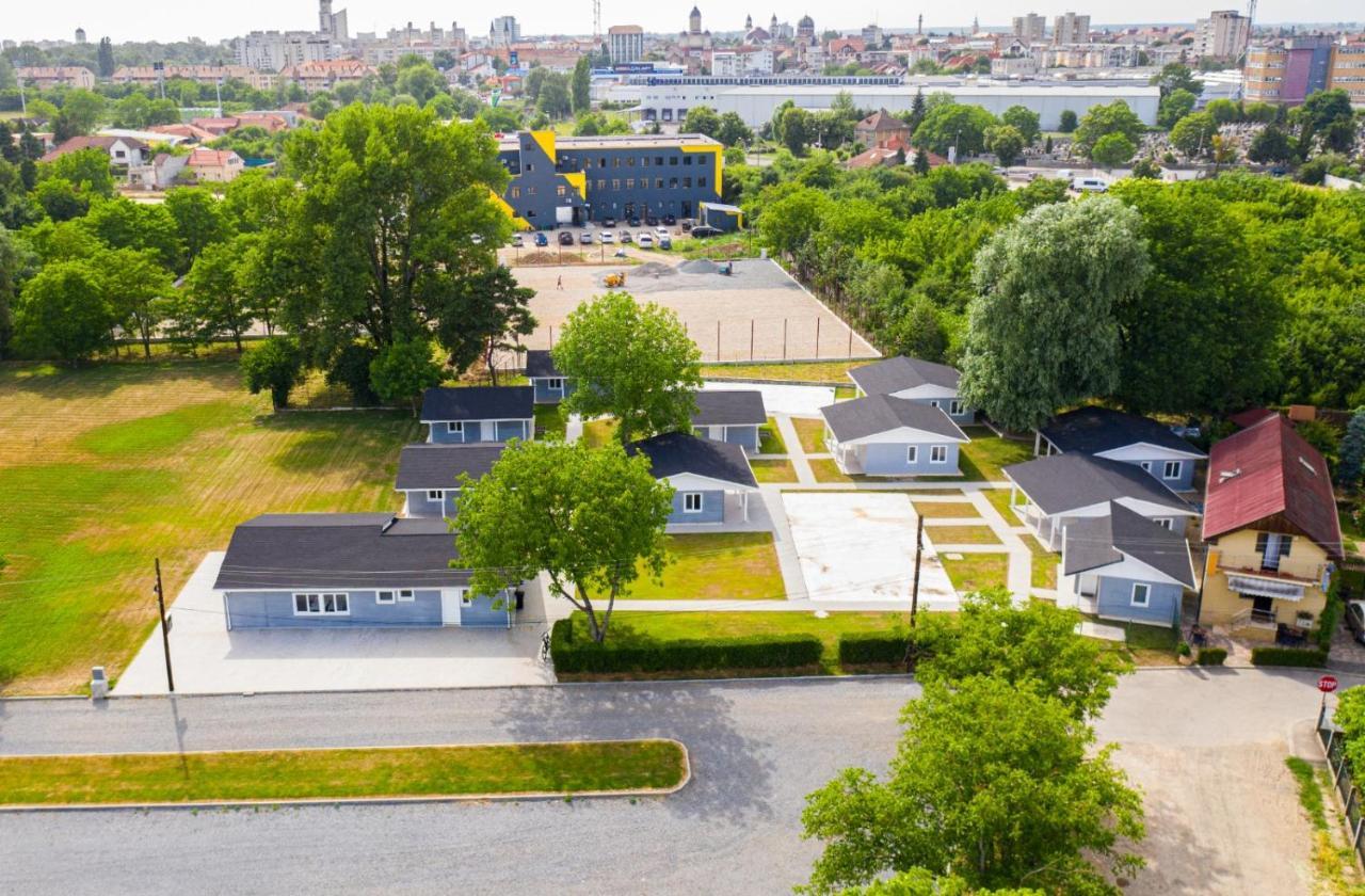 Poiana Cu Flori Aparthotel Satu Mare Exterior foto